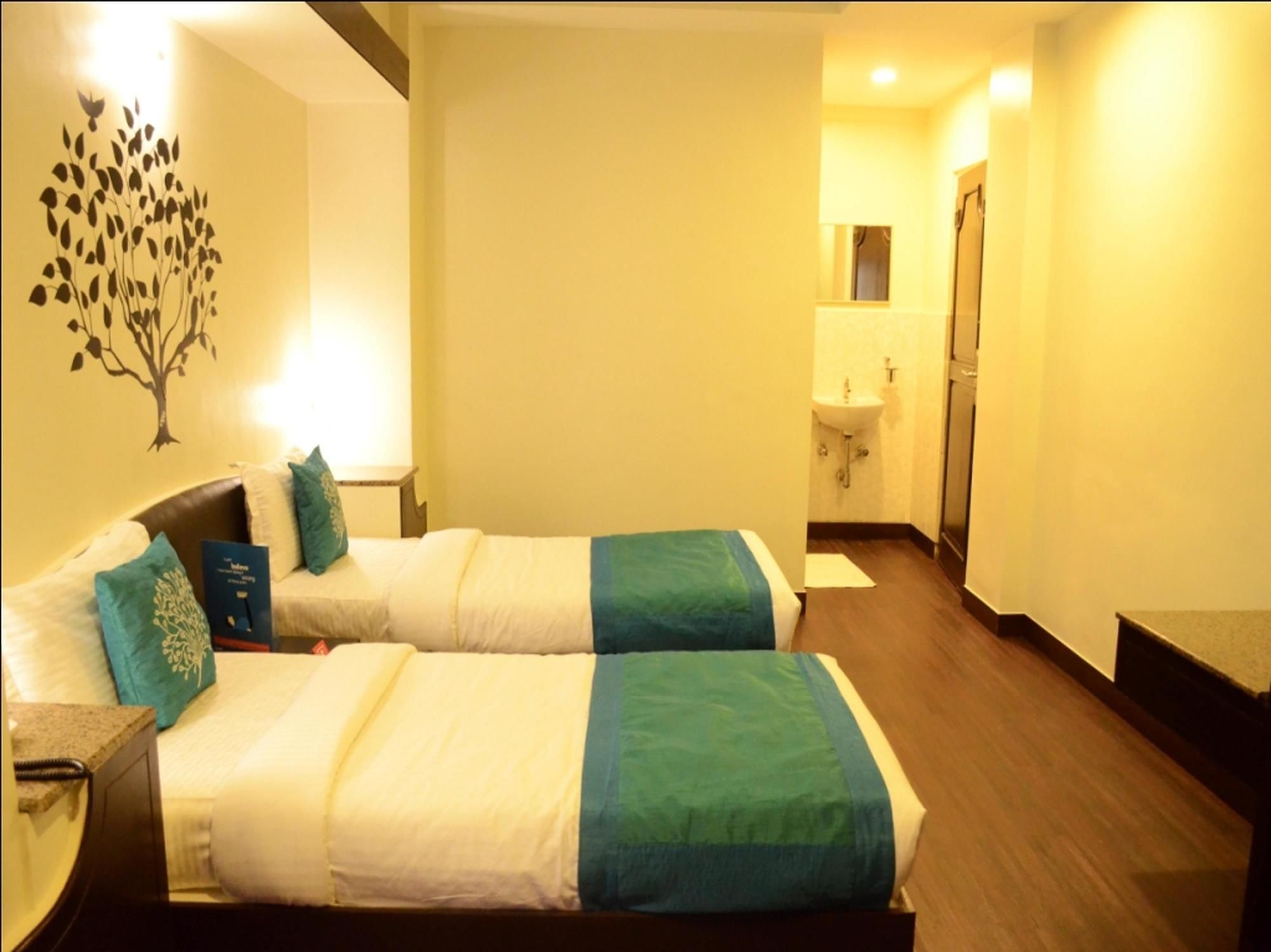 Ashray Hotel